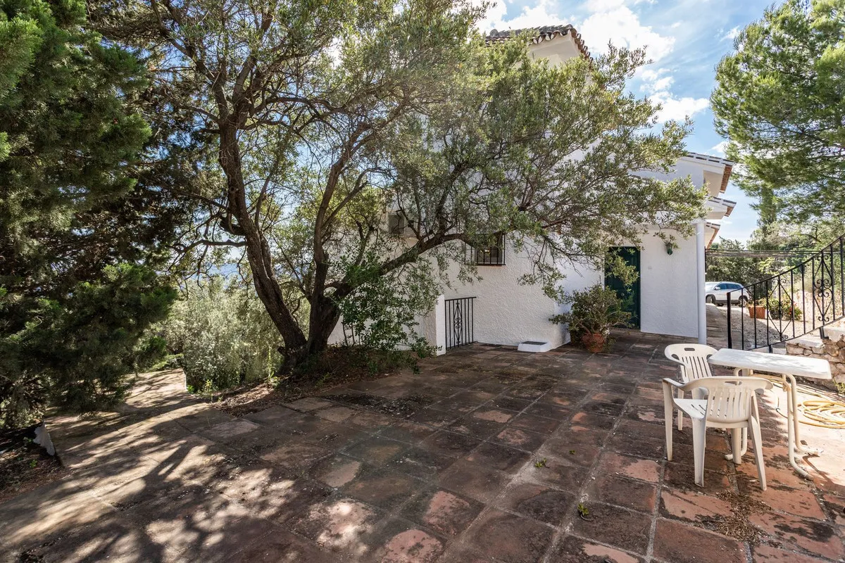 16a7db49-1286-4e5f-9e59-07d4f2bbc150