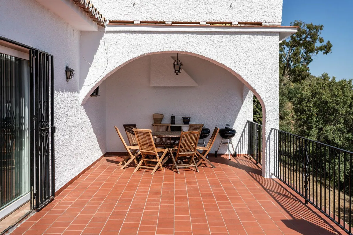 18cec754-4133-40a2-99f9-26550a473039