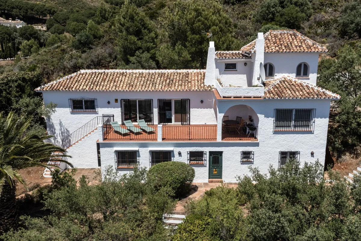 453288b6-f460-4483-92e5-c97a6f7331a6