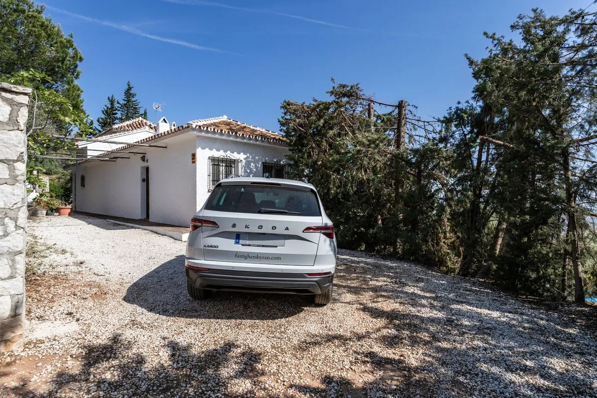 87ee49e8-738f-4352-a390-88f426a43c26