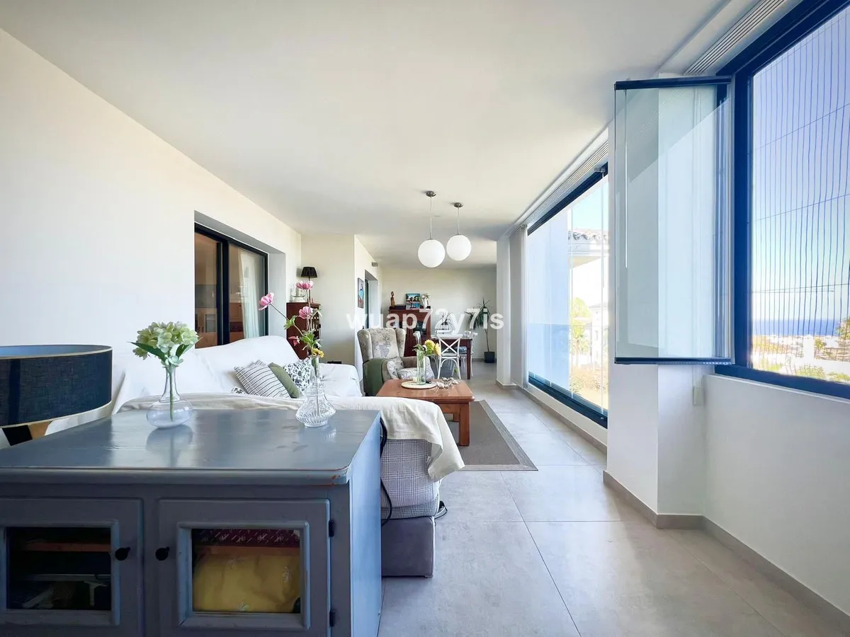 7ff9021d-a76c-4b55-ac32-11ab28bfa4a7