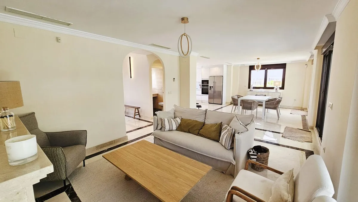 779de75d-6c18-4c25-b811-47616a0e049a