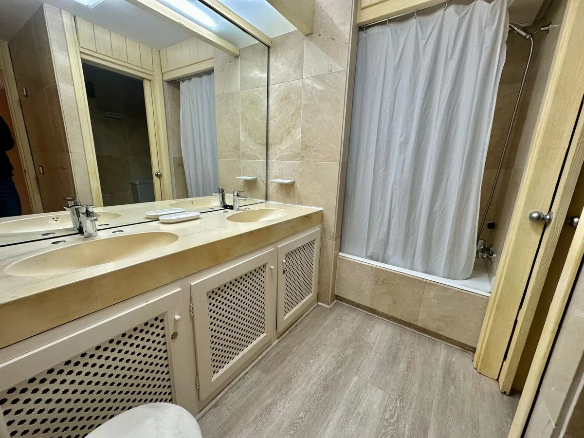 0fde2a30-9192-4eec-917f-f648e015b502