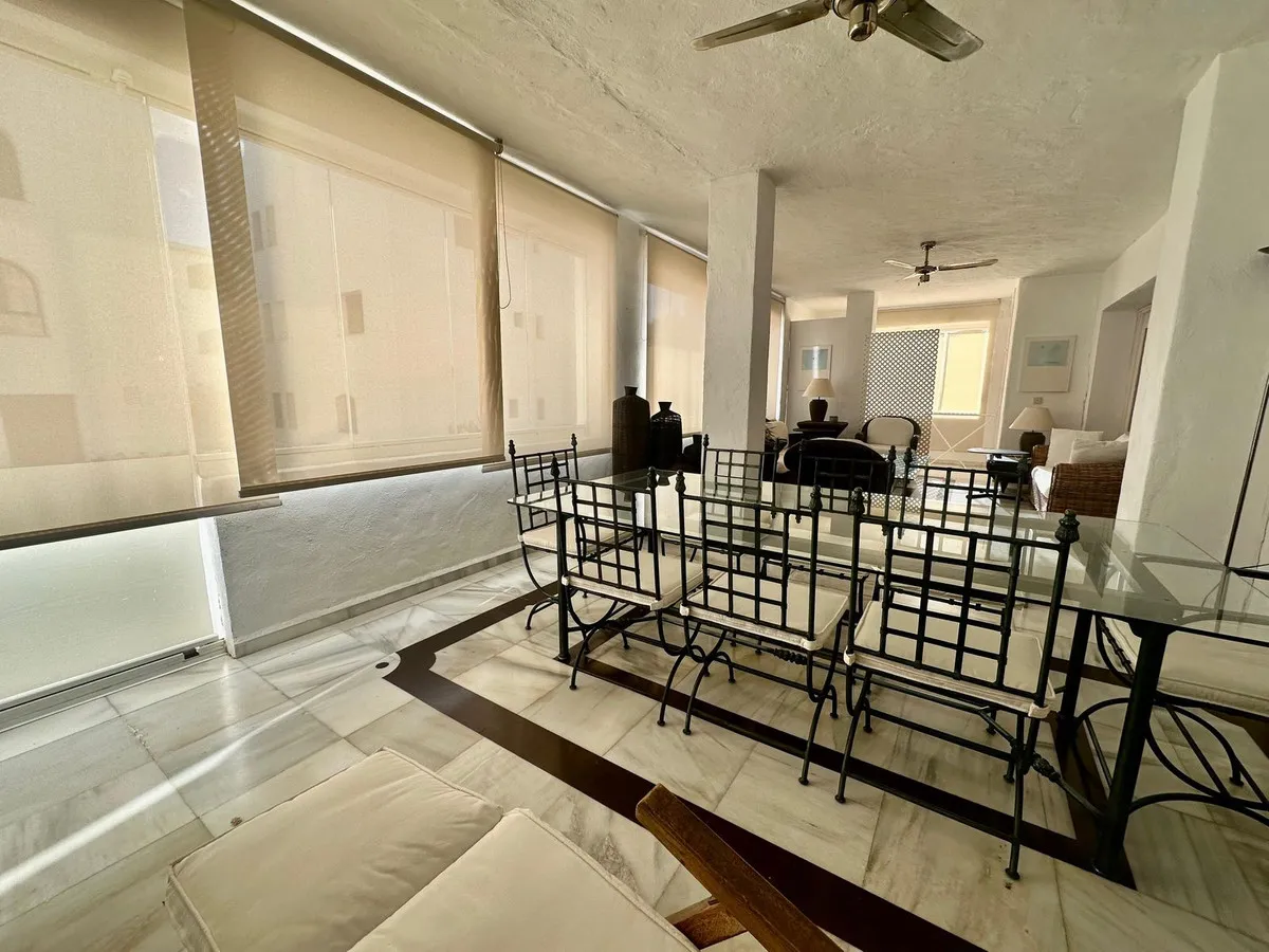 e1fedb91-32bd-4d4e-a6b1-e7cc634670a6