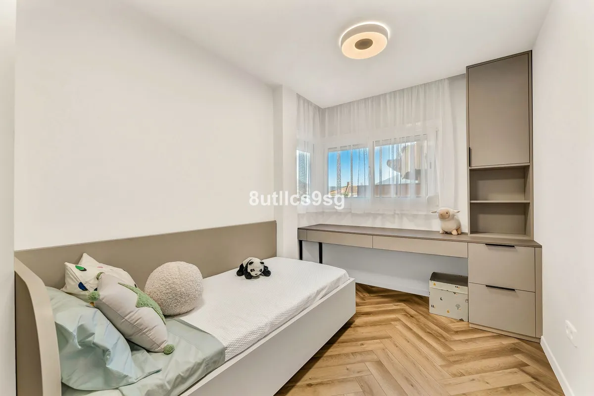 0a0e13a2-6d30-47e0-b265-f2f4a389d2da