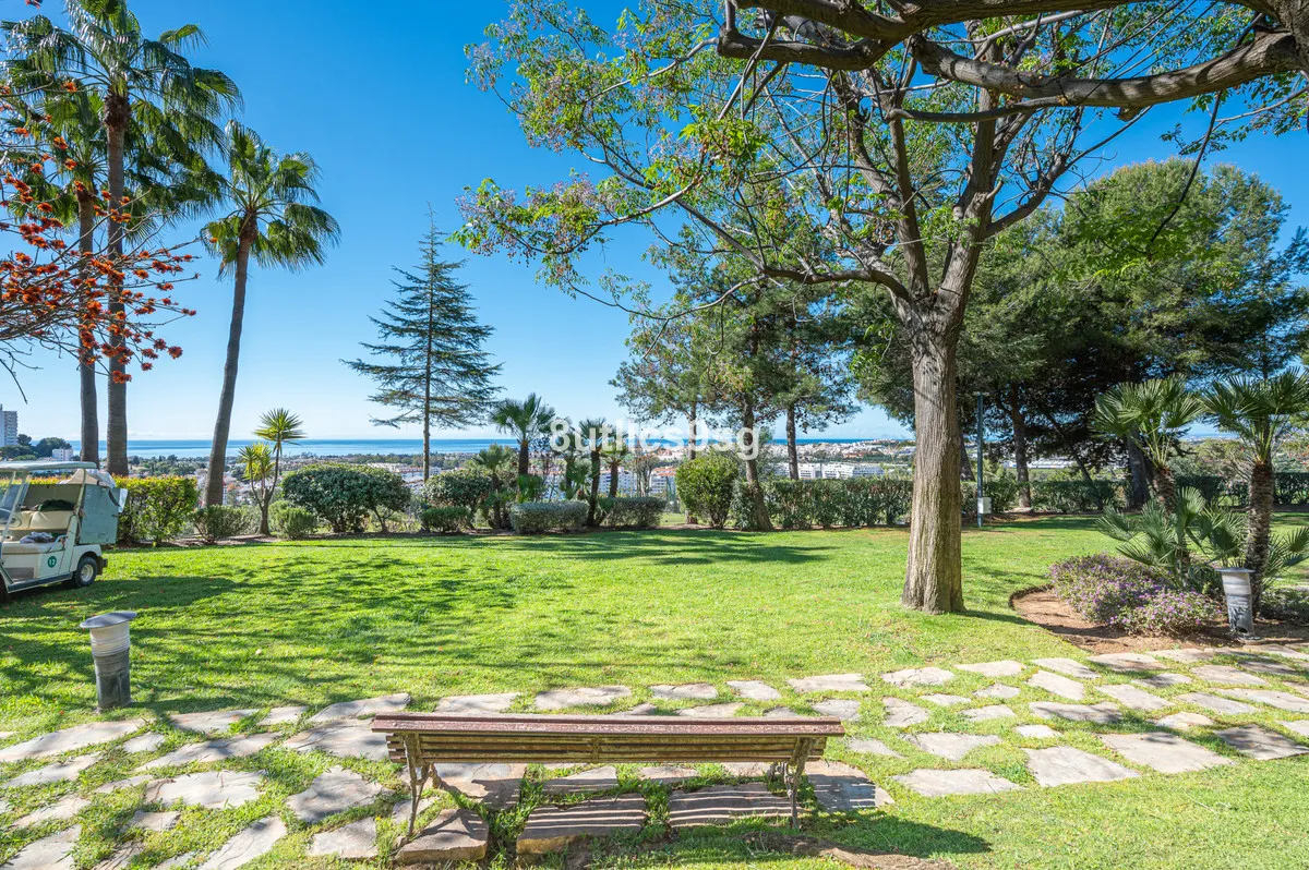 56a906ad-9a32-4b6d-a728-fd9a8cab7190