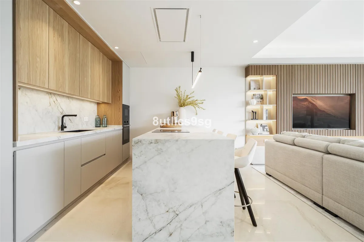 92b80c58-2ef7-49f5-92ca-9a056b277721