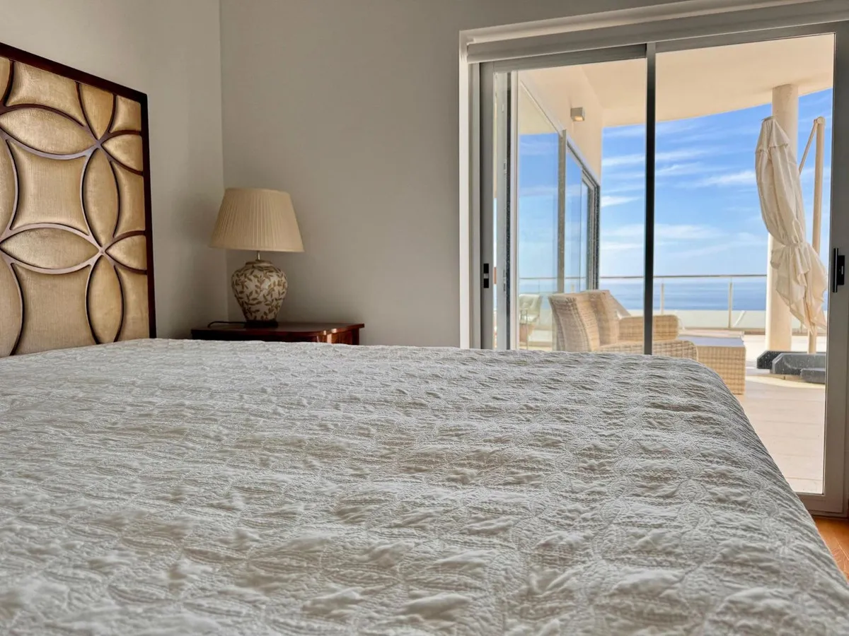 006399f0-eab0-4d5d-bf6f-23c5056e4e04