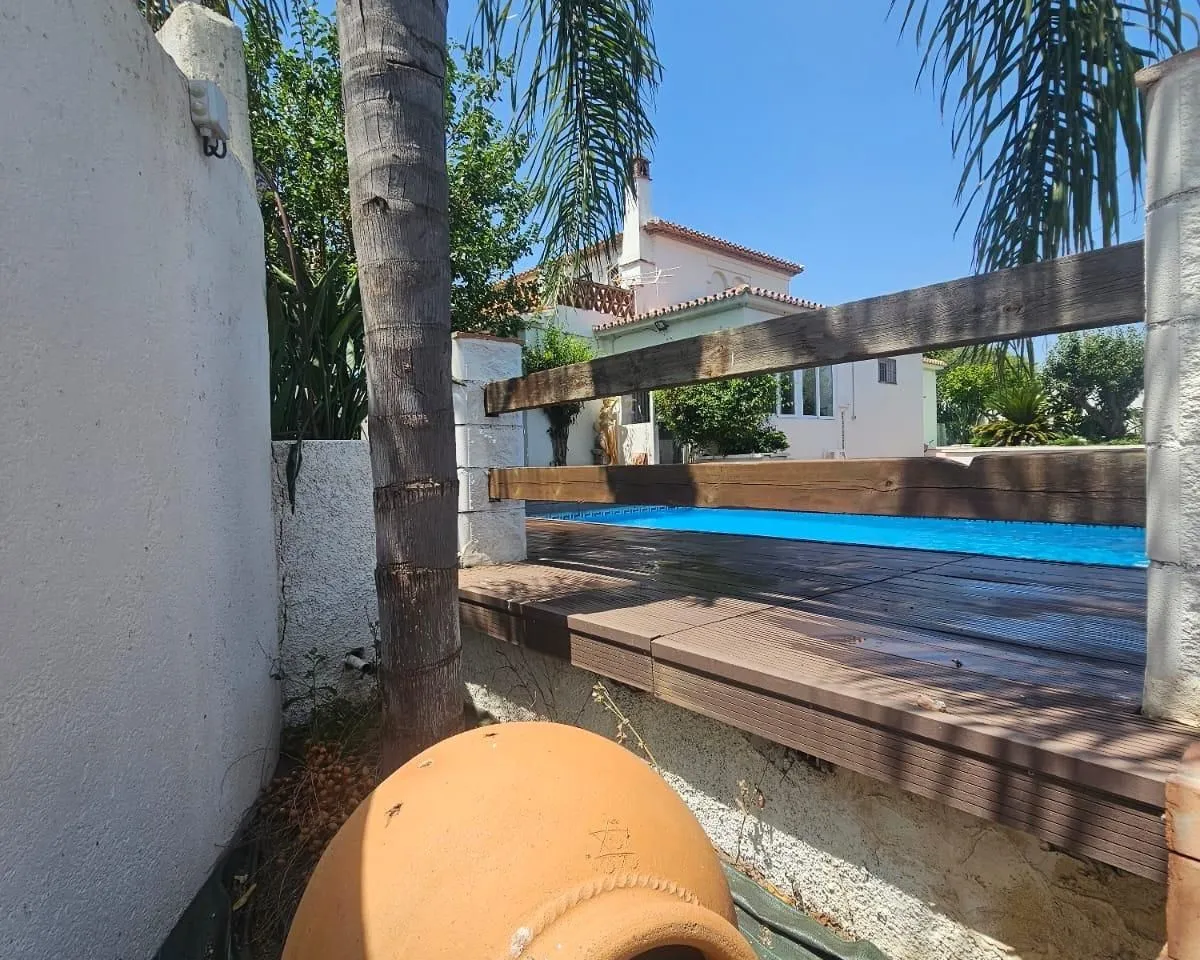 6b4d491f-b9d4-479d-8fad-23761a4d2d1b