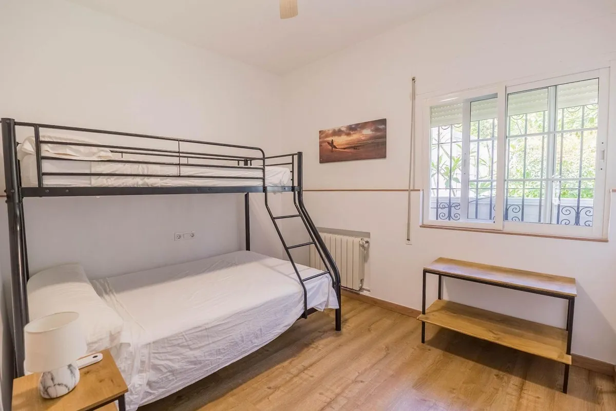 afa9fecc-ea3a-4489-9022-4f4110af8e28