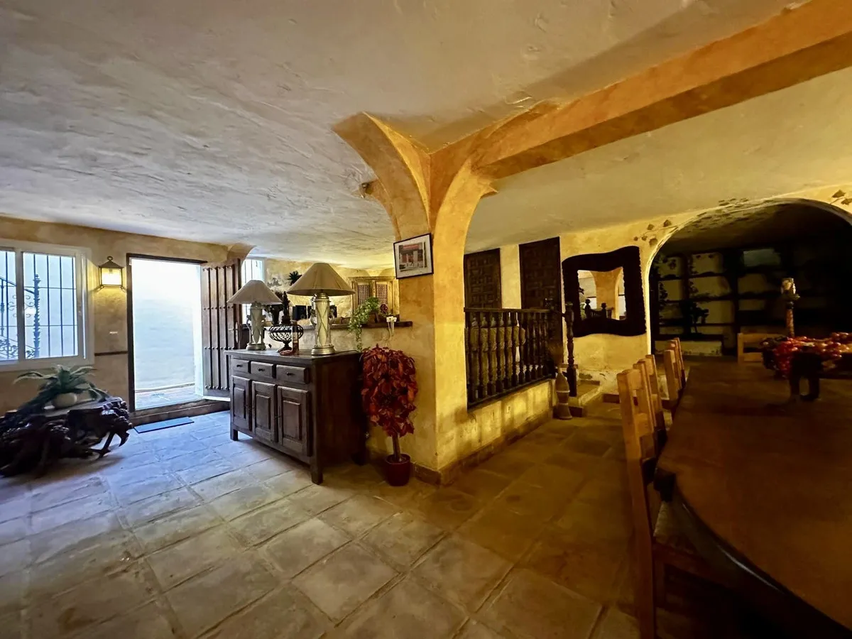 01b98072-2655-4cd4-a131-954ed4d5a8ba