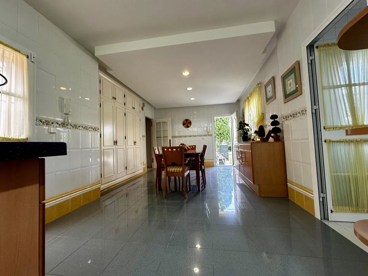 08143b82-5ca2-464b-a616-3d1abcc0e8fe