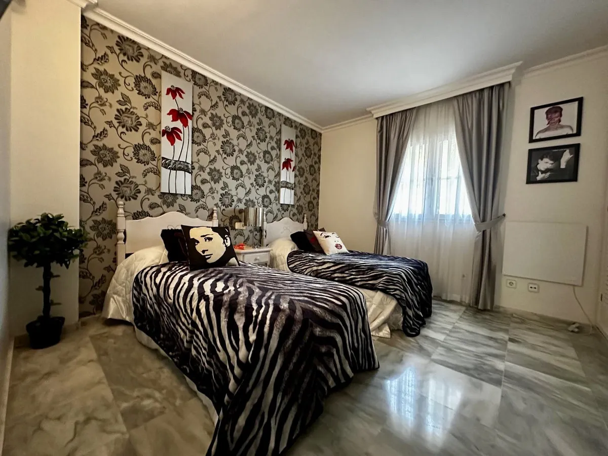 3b211fa9-00bb-4329-8b3b-5fc3b36d668a