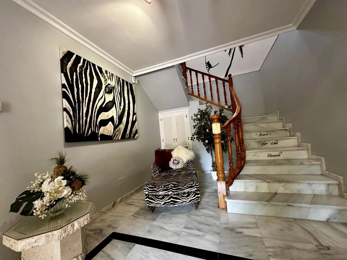 3c4d8563-88dd-4816-8e3d-244e28a2b648