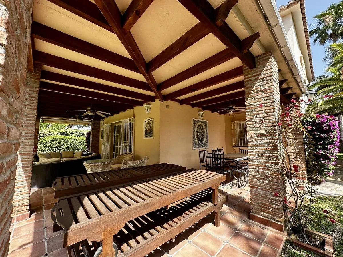 63b73377-c04a-4c5b-887a-ee00dd7588af