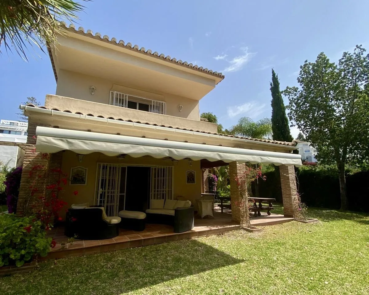 cb301602-8154-4edb-99c3-1f46e941af52