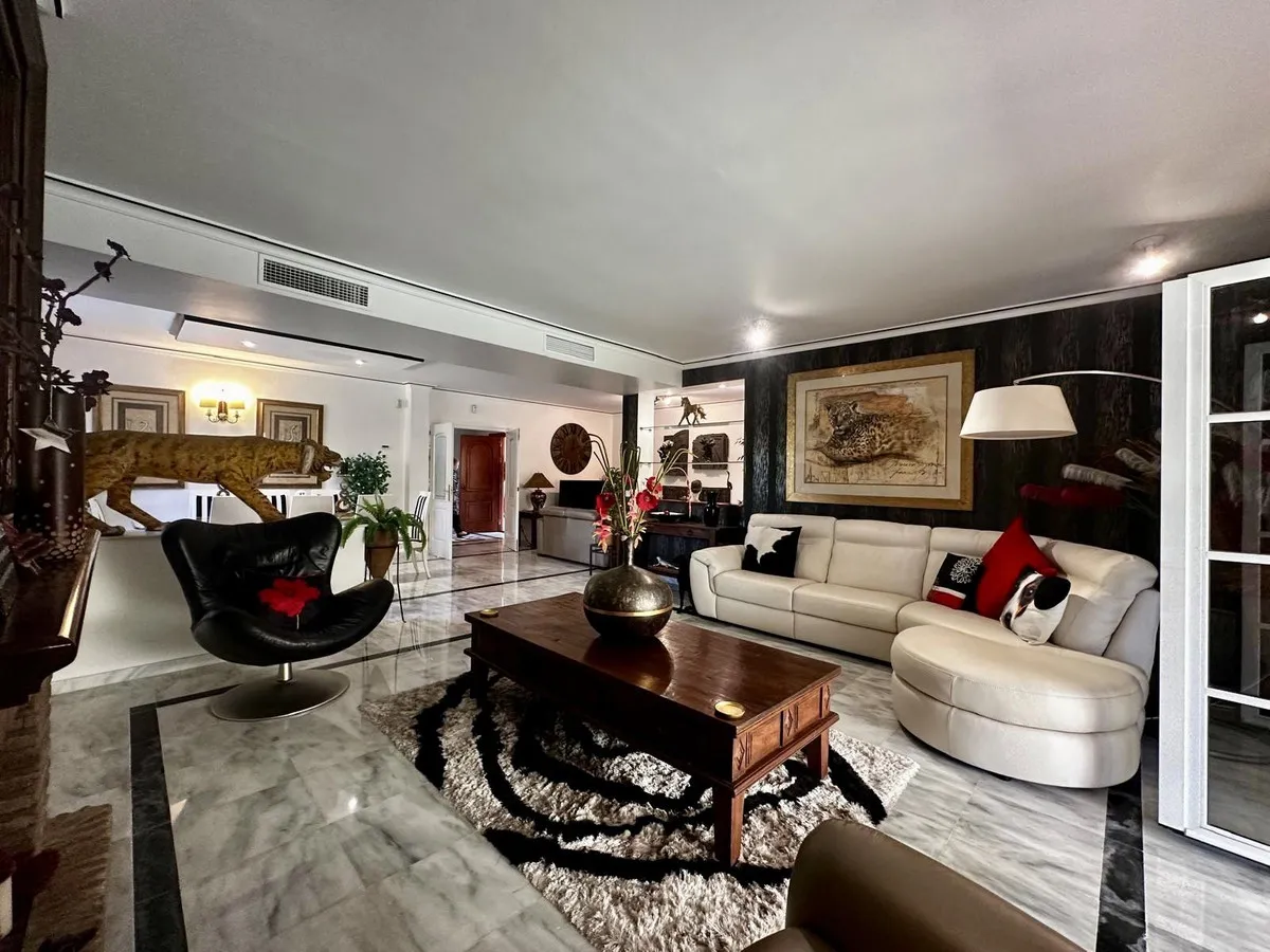 db950930-8598-4267-8cd4-80e29f474311