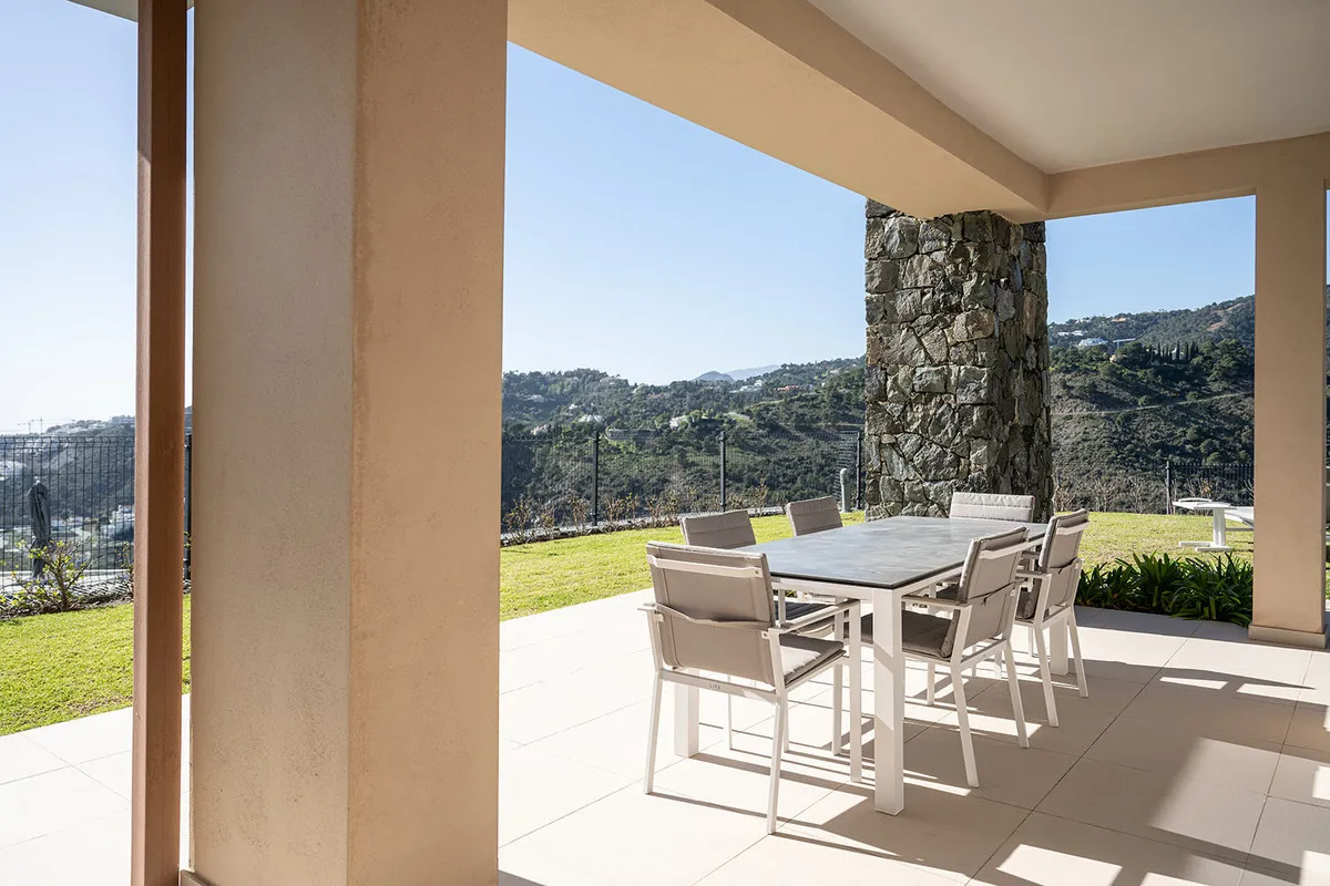 805a34ed-c47d-48c9-9387-6196bbe489f5