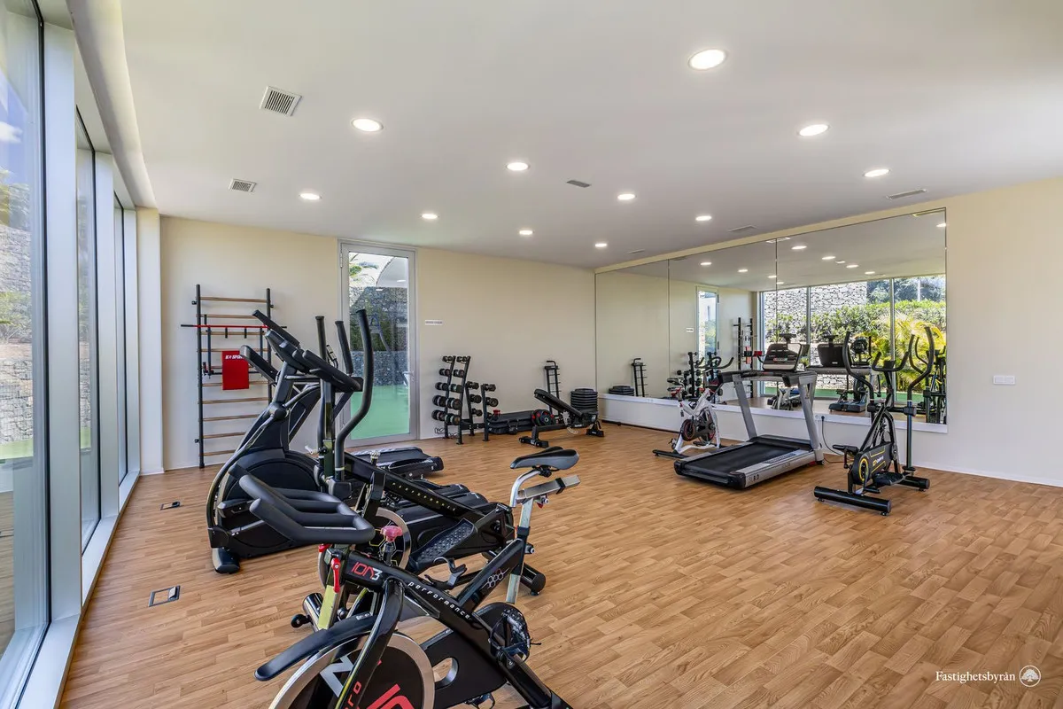 0071c270-95a3-4a15-83ad-7b893770fcae