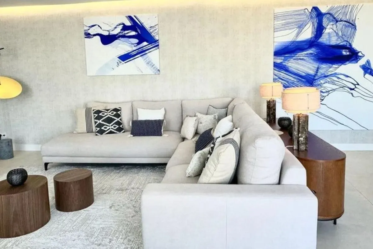 2ff27101-b926-463d-ab75-8e287b5fbba2