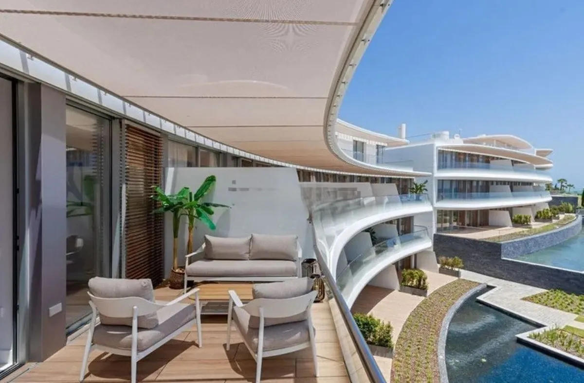 75574b6e-6db2-4b5b-893c-7902c2e2a4f0