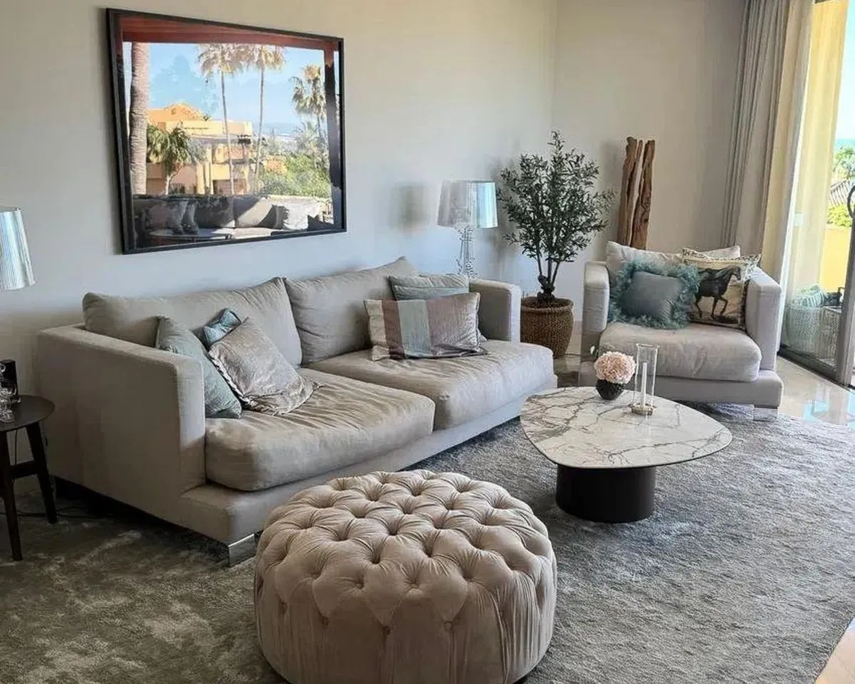 05b40ca5-e293-43ee-8fa5-f983e036ffa1