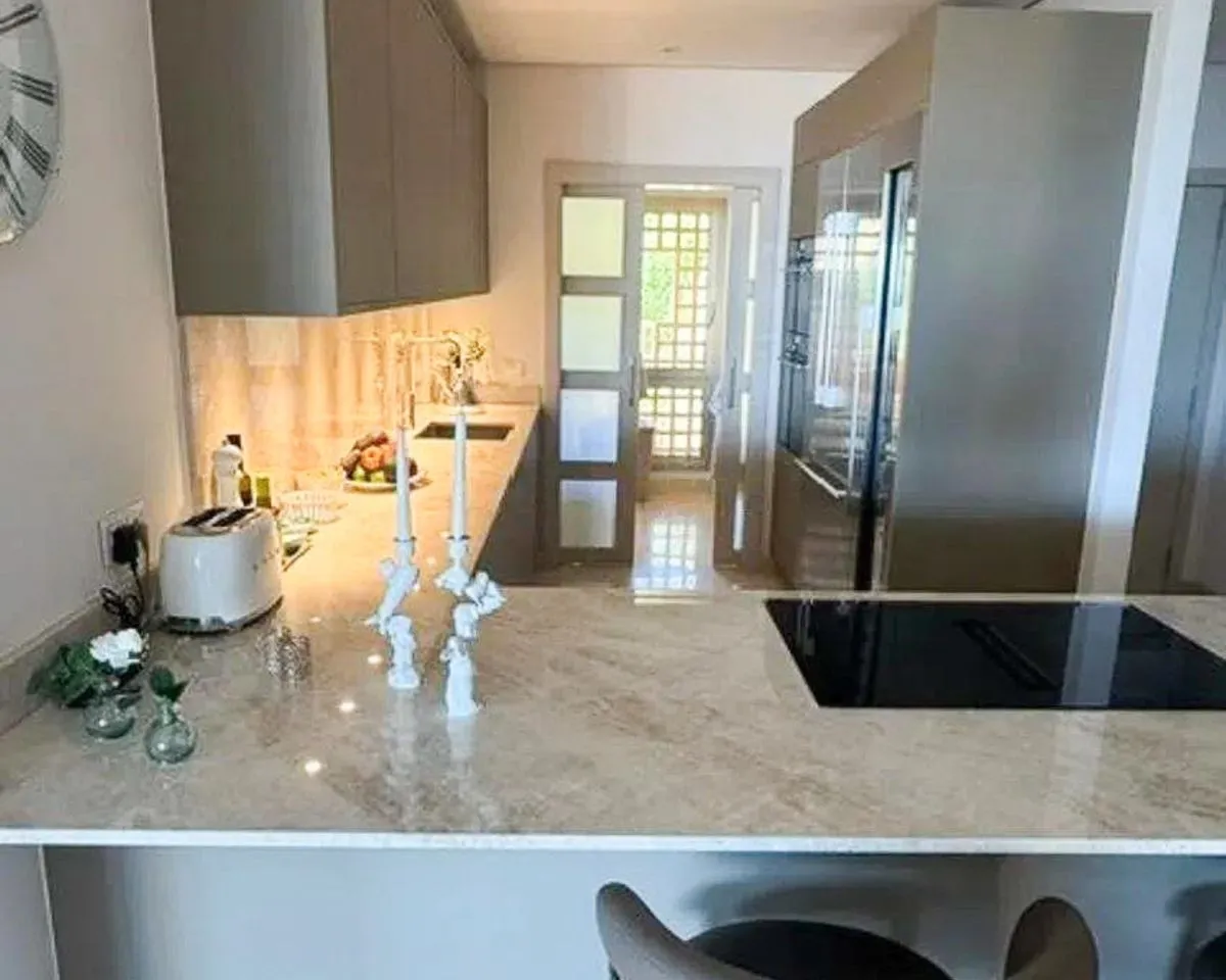 80b3eec7-ec1d-41e4-91d6-84003254bd3d