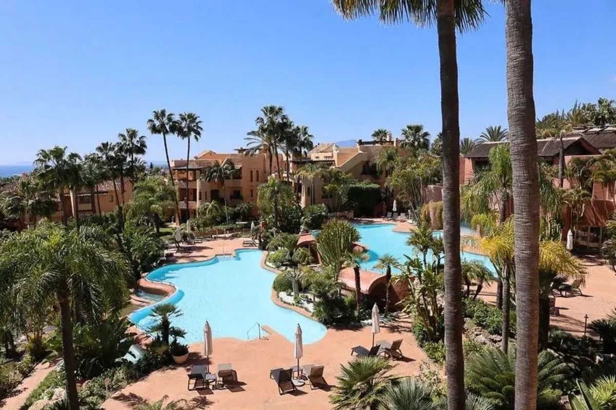 a0be586d-84d7-42b4-a298-8a27fb0cdcb7