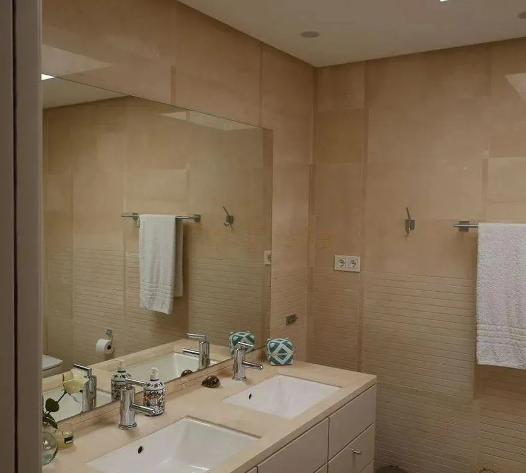 a44ff2ca-ba10-4653-b64b-b145823a1086