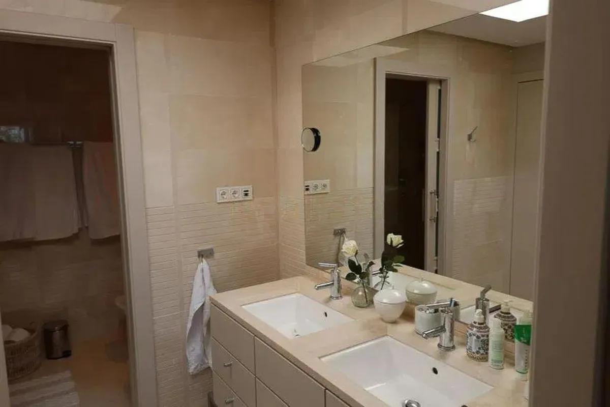 f8f0ecb2-18b8-4737-82dc-101f471116b2