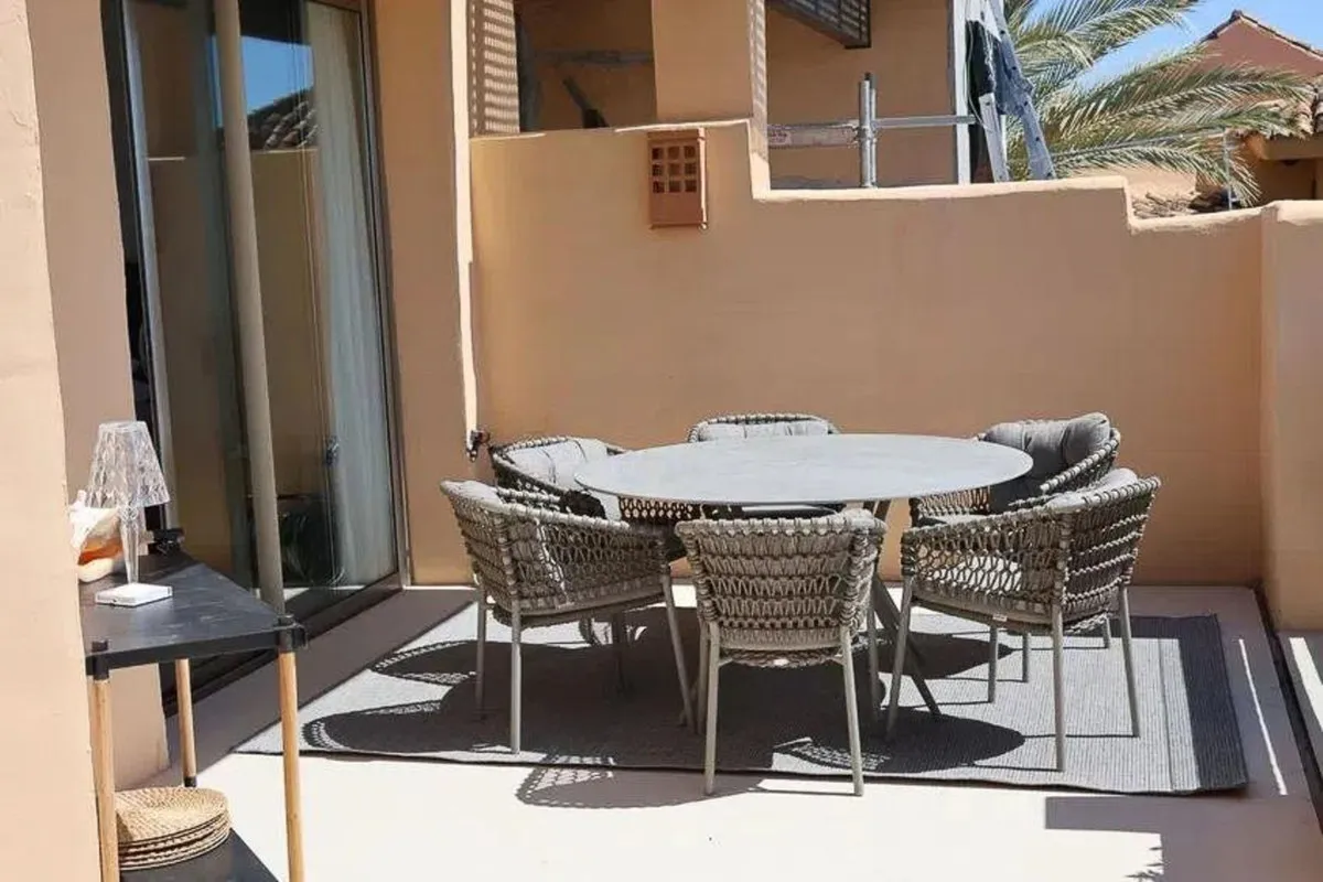 fdc30f1a-8af8-453e-bb5d-819dccfe4e90