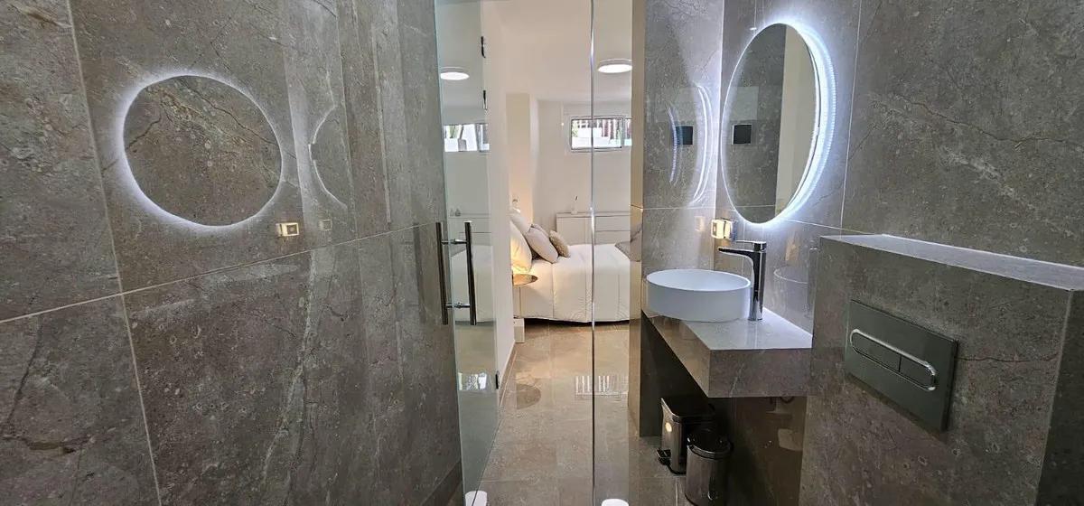 2a856d23-800d-4327-9bdd-73c04949f232