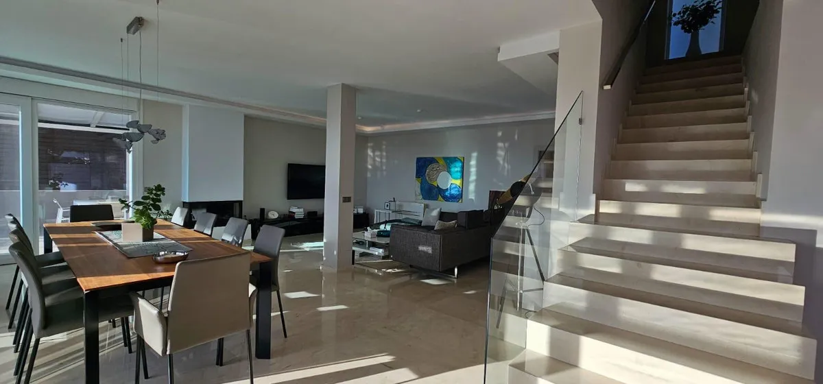 606ce3f9-359b-4082-8b16-8fee7f78dff1