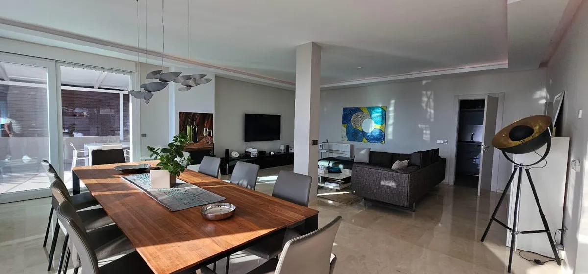 9112a443-f8cb-490f-aaff-cb856571660b