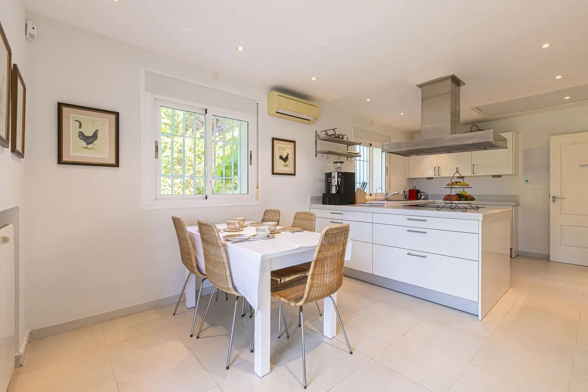 34f896fb-ac1a-436b-935e-cdadc0350157