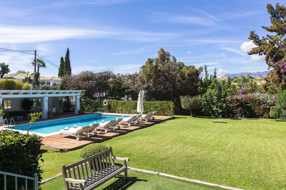 7b5c6151-8f53-4f61-8cfc-74e4a3b0d516