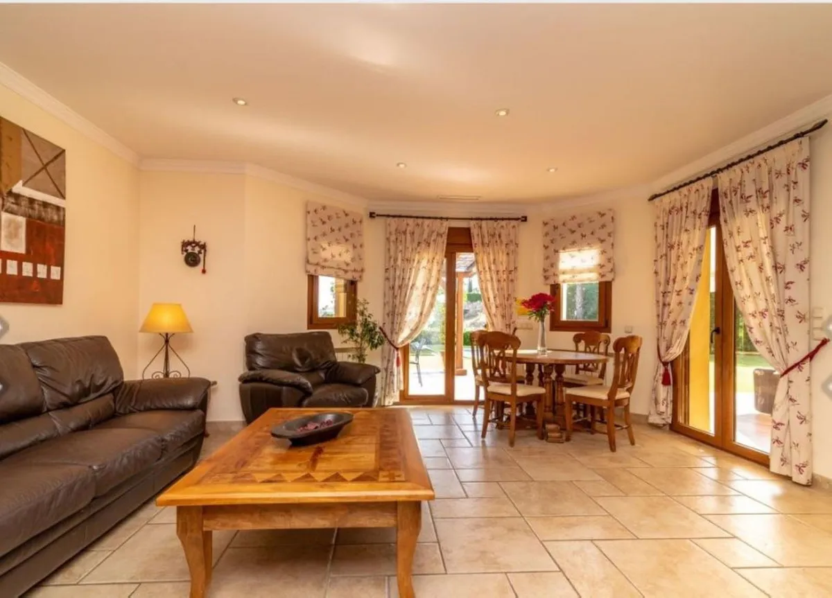 6bf9d2ff-29fc-438d-a125-b354d9fd20cc