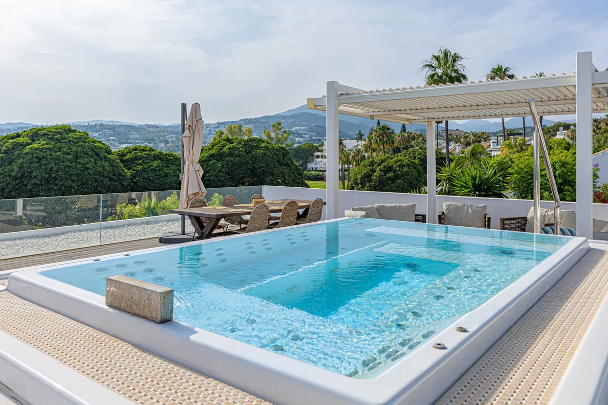 06f32d45-2f2d-4721-aabe-2a71b14c774e