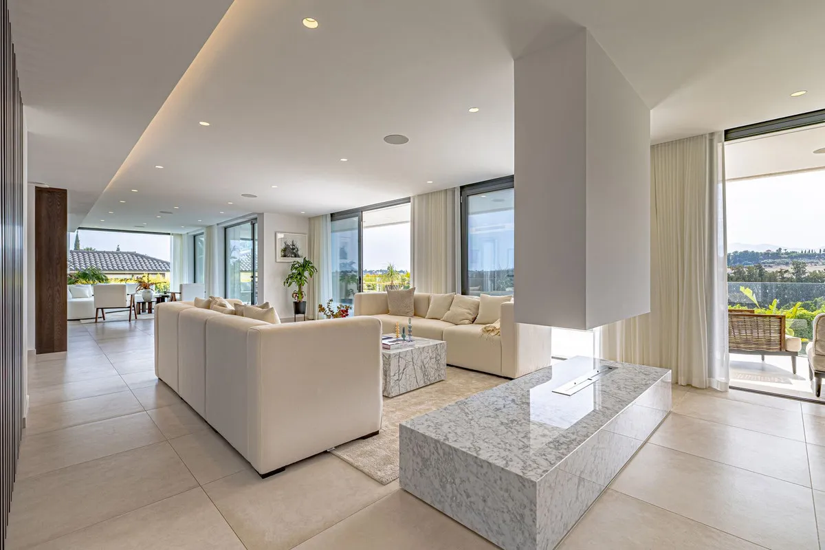 114da17e-7748-44b9-ab0d-f1d78ee35b0a