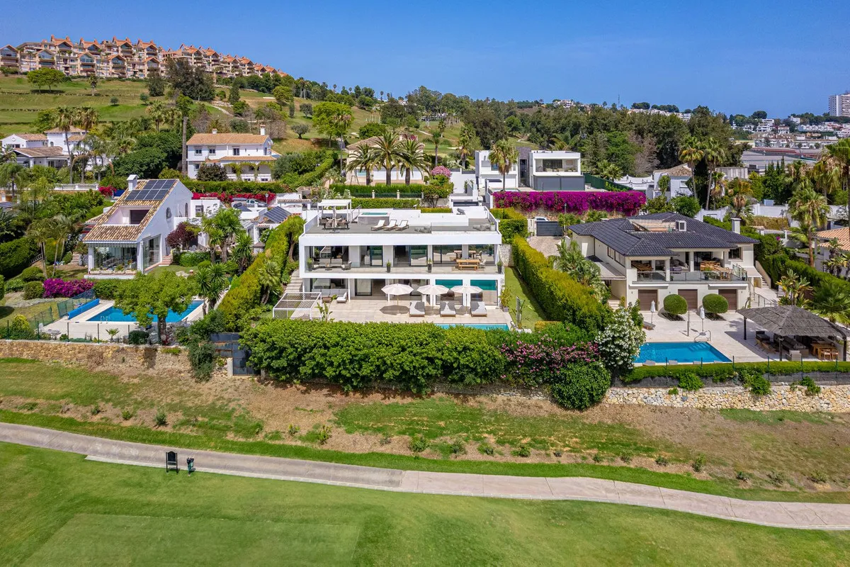 3d11f708-1a4c-4aec-b1ff-fed3a5b47ab2