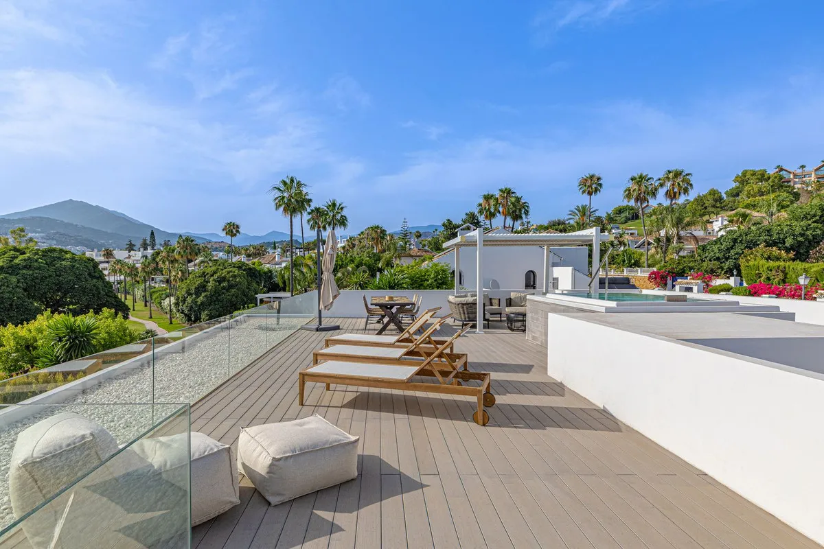 8a0d3df7-4b1d-445c-a582-60f693d5334a