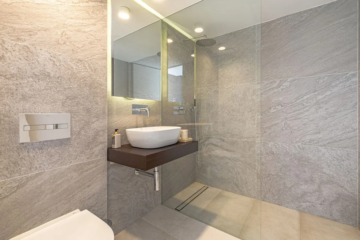 d960f0f1-b994-49f1-a5fb-a13af3b2558a