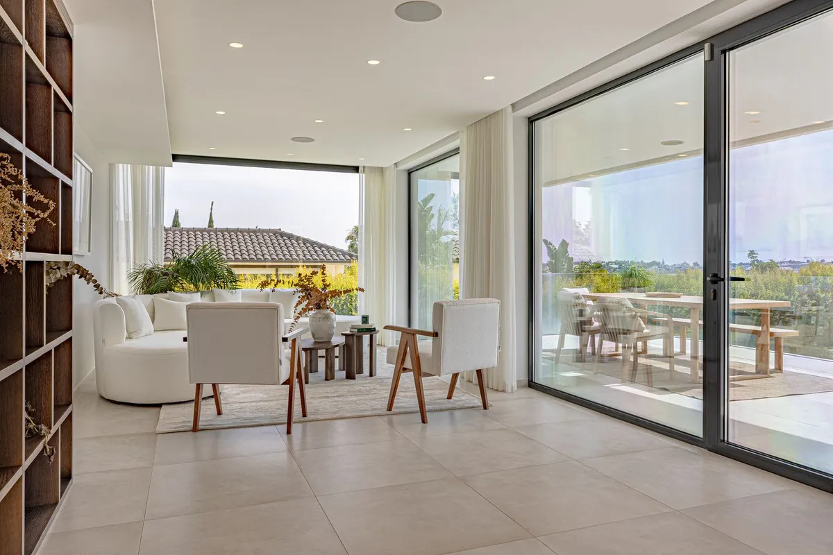 ed9fb0cd-121c-4c59-94c3-72964a5ae84d