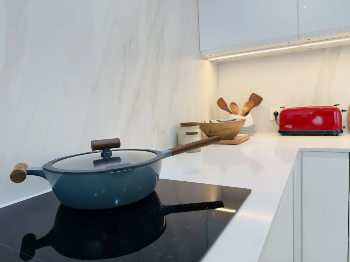 27759ea6-f999-454b-8cf6-a0169540a9b3