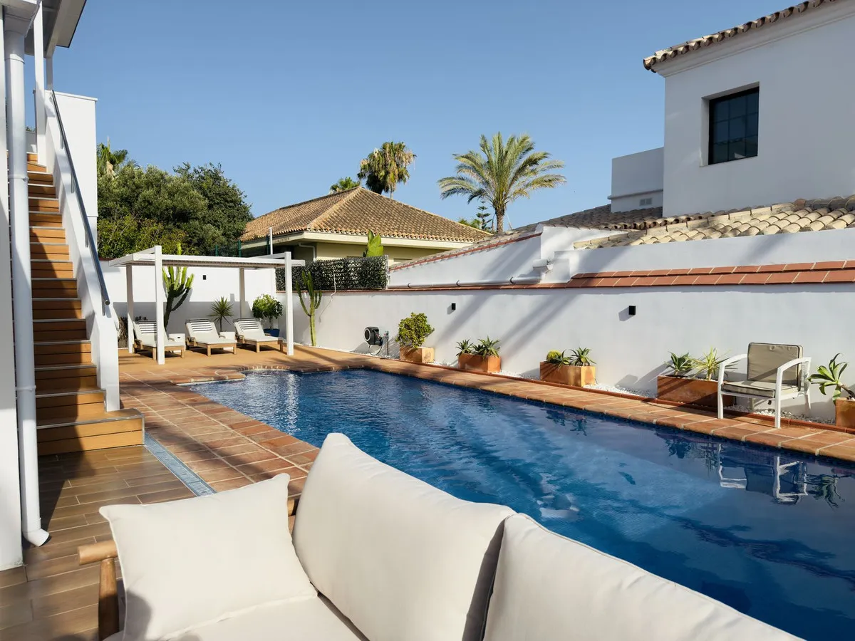 307db329-afc1-4ca8-aa71-3179c22c74f7