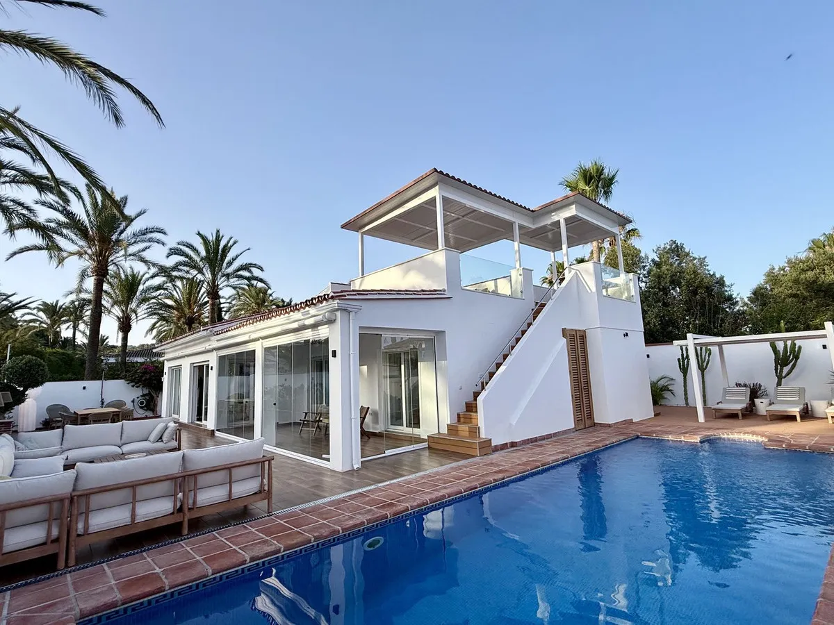 8842b95e-870a-4e8b-81c4-3e4d58fc613e