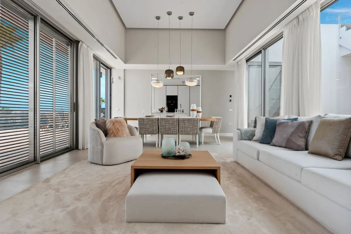 4efce486-a98e-4c20-82f6-7e331b48d083