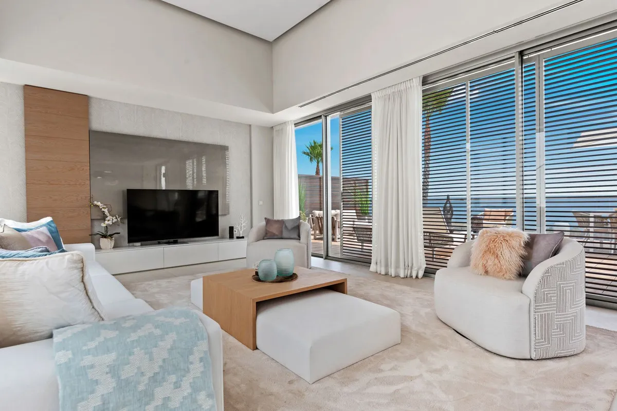 69fbb92a-8900-4b58-98e5-1eddd91a44de