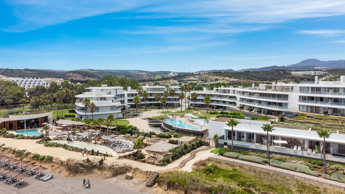 938a219c-892f-45c9-8dcb-5de3c2211727