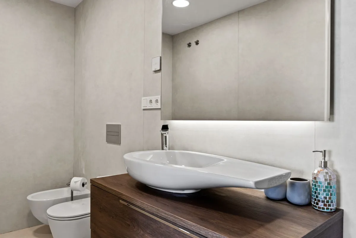 d73115e3-e0da-42fe-a496-7d169090b83c